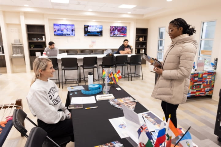 students at study abroad fair