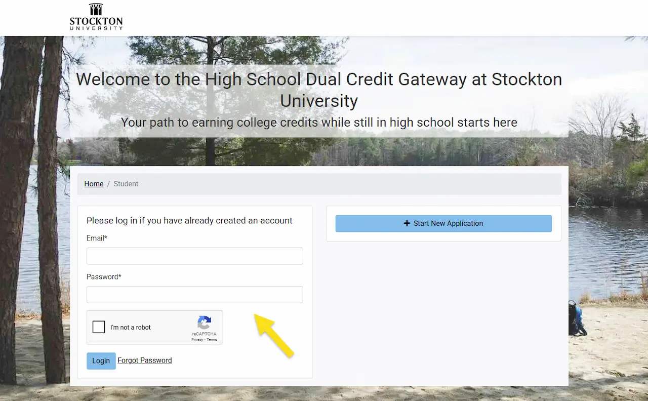 Screenshot of the Dual Credit Gateway login screen with fields for username and password.