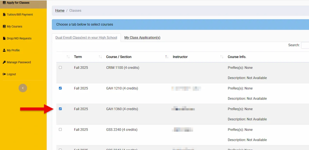 Screenshot of the course selection page showing checkboxes beside classes