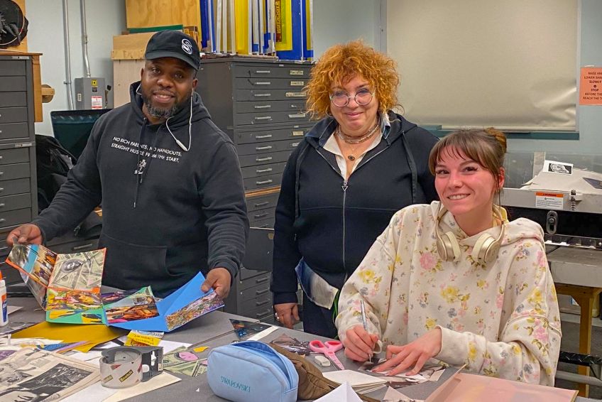 Desislava Hristova-Tosheva with two art students